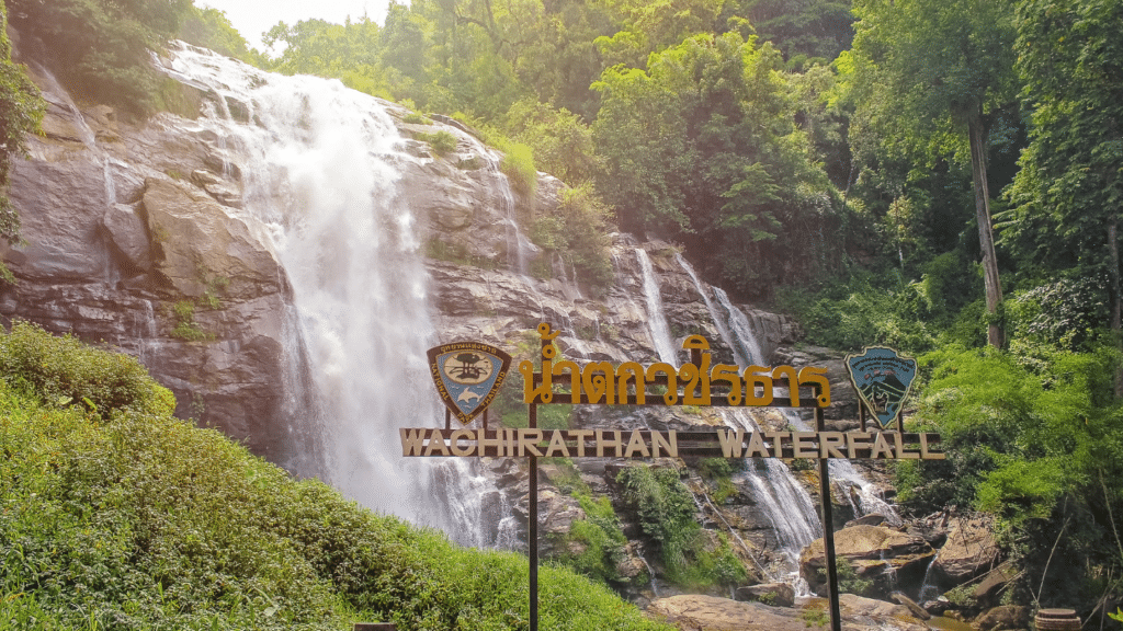 จุดชมน้ำตกวชิรธาร